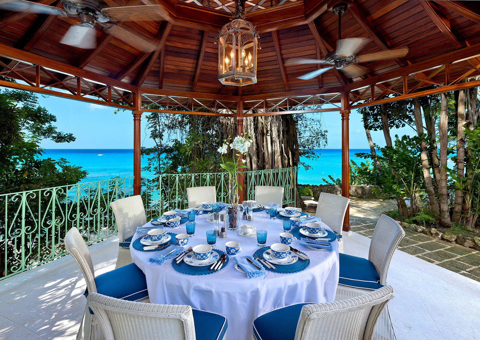 CRYSTAL-SPRINGS-JAN-2015-GAZEBO