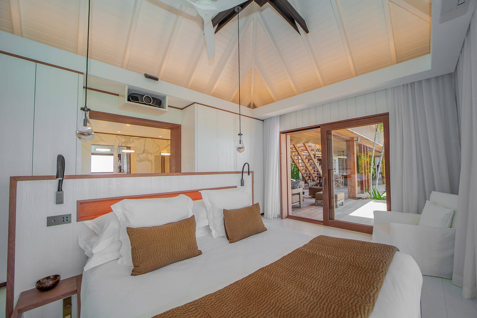 st-barth-villa-rental-VILLA-AURA-STBARTS-MYVILLAINSTBARTH-BEDROOM2_6