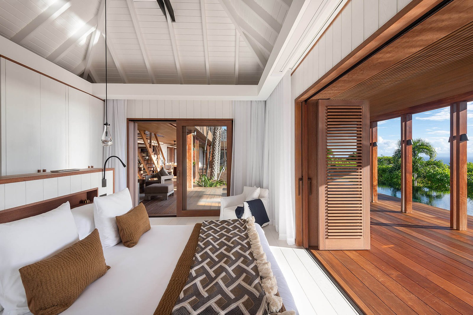 st-barth-villa-rental-VILLA-AURA-STBARTS-MYVILLAINSTBARTH-BEDROOM2_7