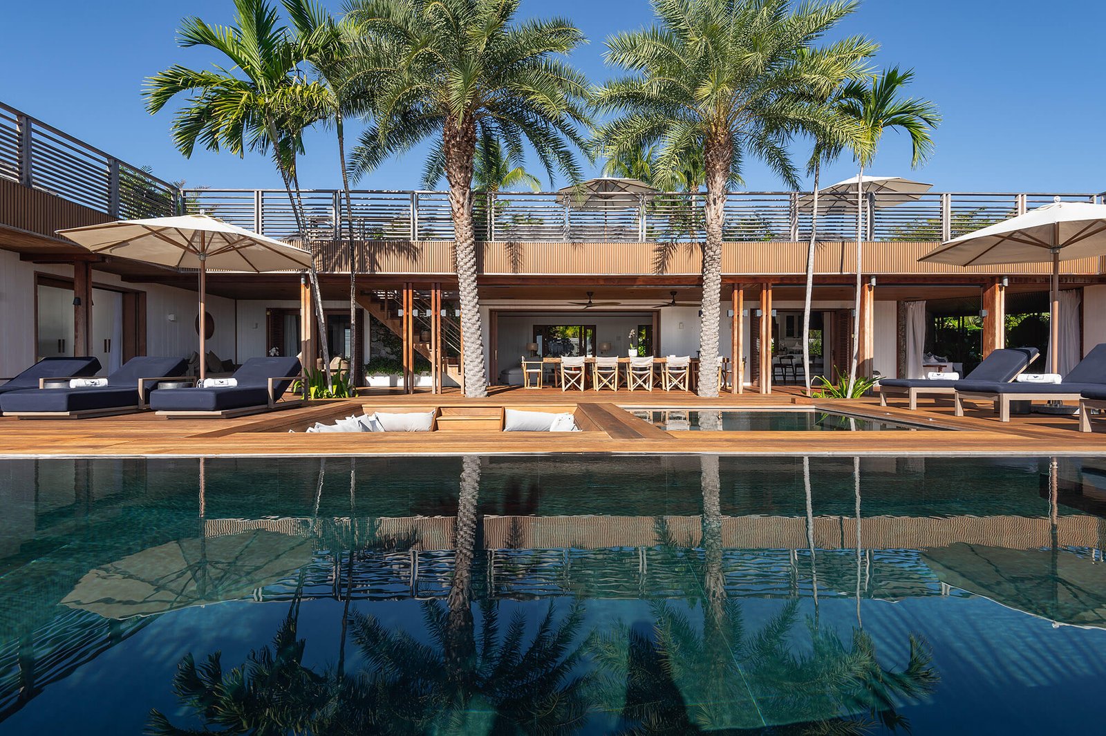 st-barth-villa-rental-VILLA-AURA-STBARTS-MYVILLAINSTBARTH-POOL-TERRACE_12