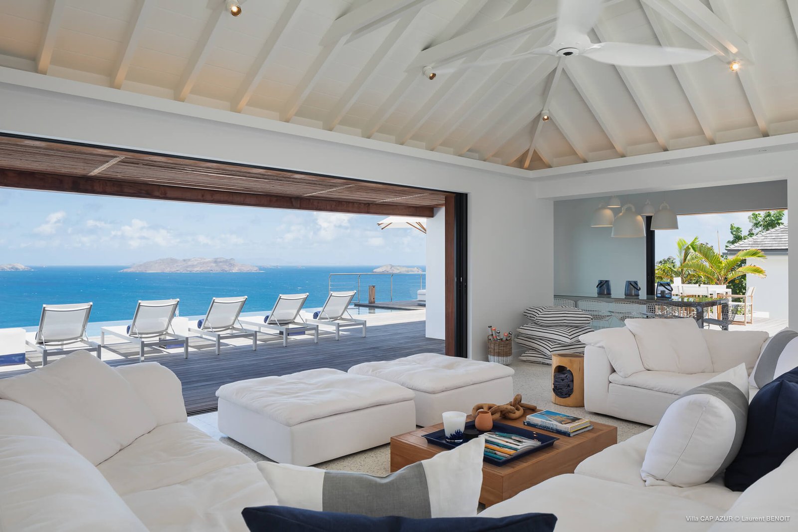st-barth-villa-rental-VILLA-CAP-AZUR-STBARTS-MYVILLAINSTBARTH-LIVING-AREA_3