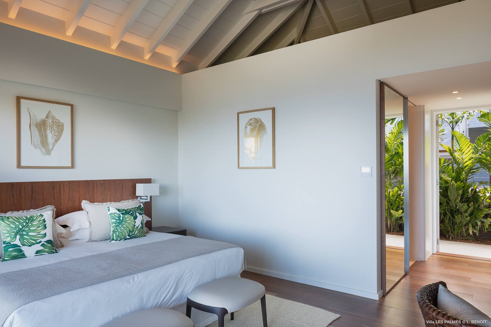 st-barth-villa-rental-VILLA-LES-PALMES-STBARTS-MYVILLAINSTBARTH-BEDROOM3_2