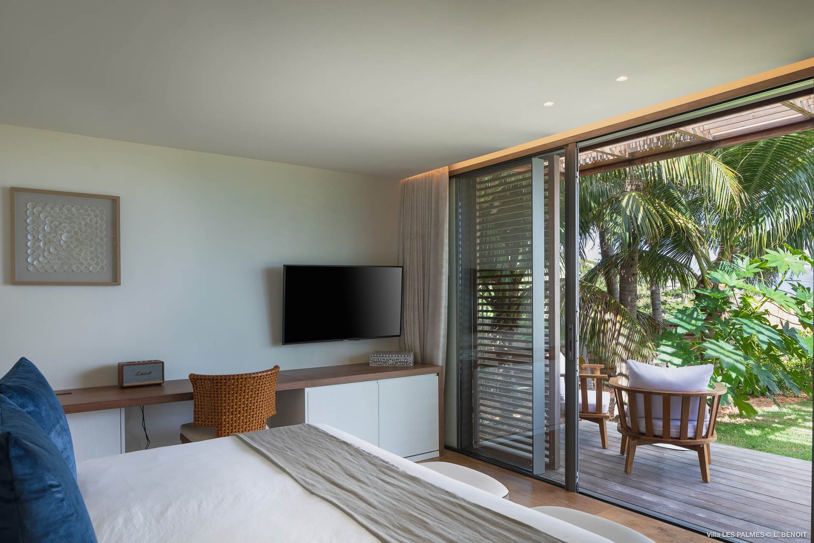 st-barth-villa-rental-VILLA-LES-PALMES-STBARTS-MYVILLAINSTBARTH-BEDROOM4_1