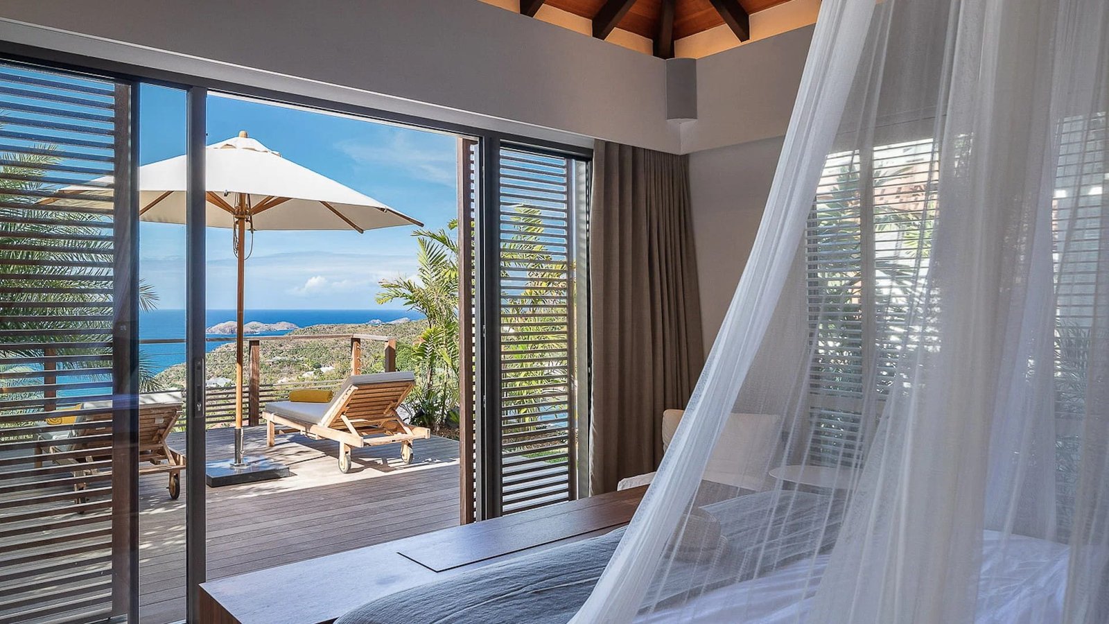 st-barth-villa-rental-VILLA-LES-ROCHES-STBARTS-MYVILLAINSTBARTH-BEDROOM1_7