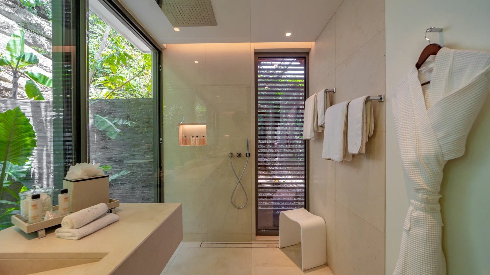 st-barth-villa-rental-VILLA-LES-ROCHES-STBARTS-MYVILLAINSTBARTH-BEDROOM1_9