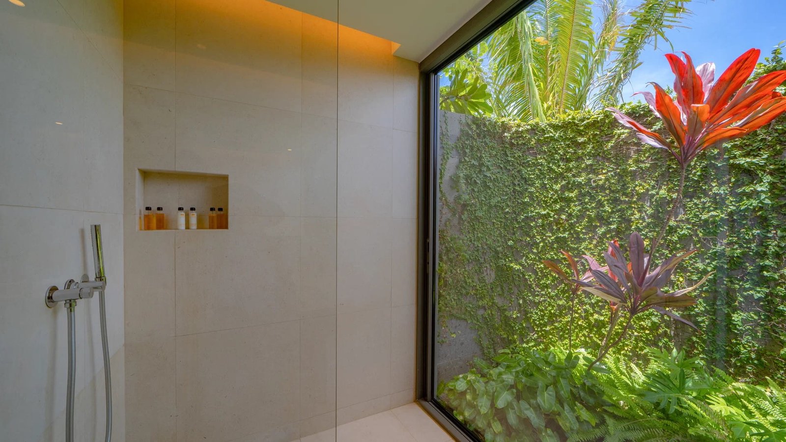 st-barth-villa-rental-VILLA-LES-ROCHES-STBARTS-MYVILLAINSTBARTH-BEDROOM2_10