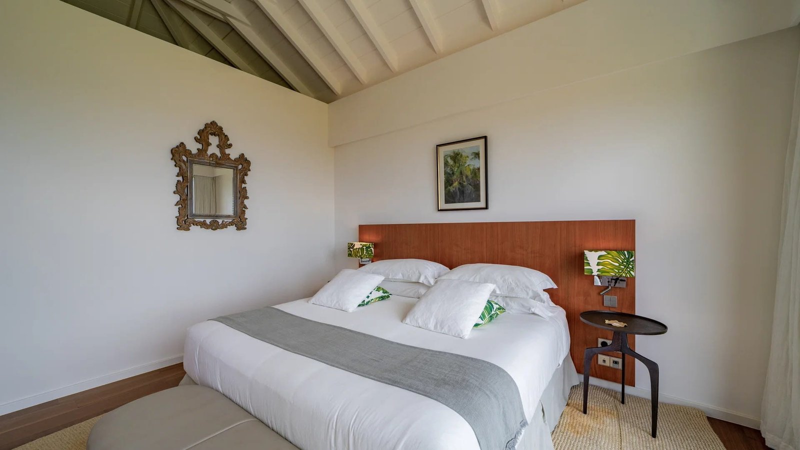 st-barth-villa-rental-VILLA-LES-ROCHES-STBARTS-MYVILLAINSTBARTH-BEDROOM2_4