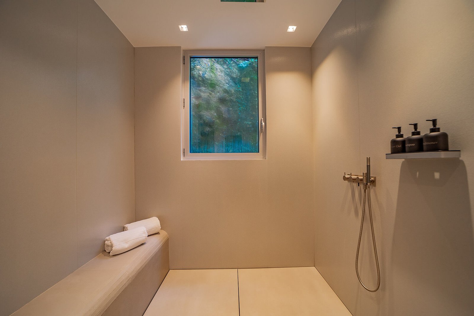 st-barth-villa-rental-VILLA-UTOPIC-STBARTS-MYVILLAINSTBARTH-BEDROOM1_16