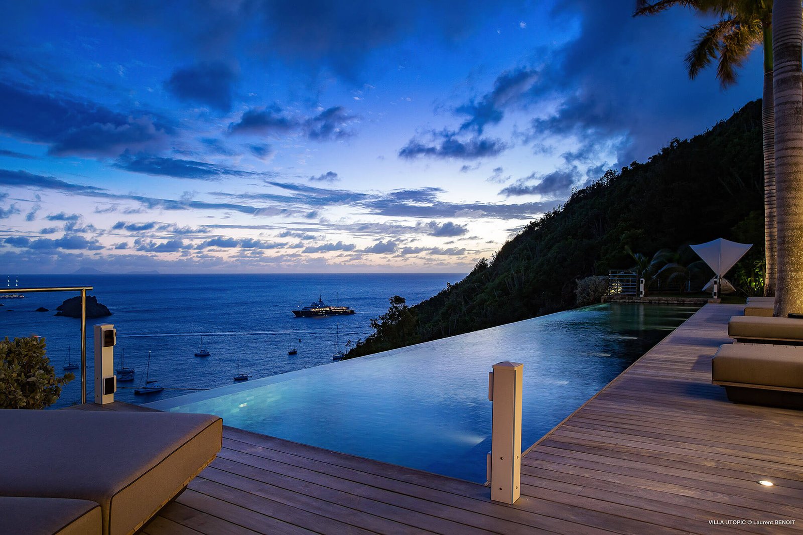 st-barth-villa-rental-VILLA-UTOPIC-STBARTS-MYVILLAINSTBARTH-BY-NIGHT_1