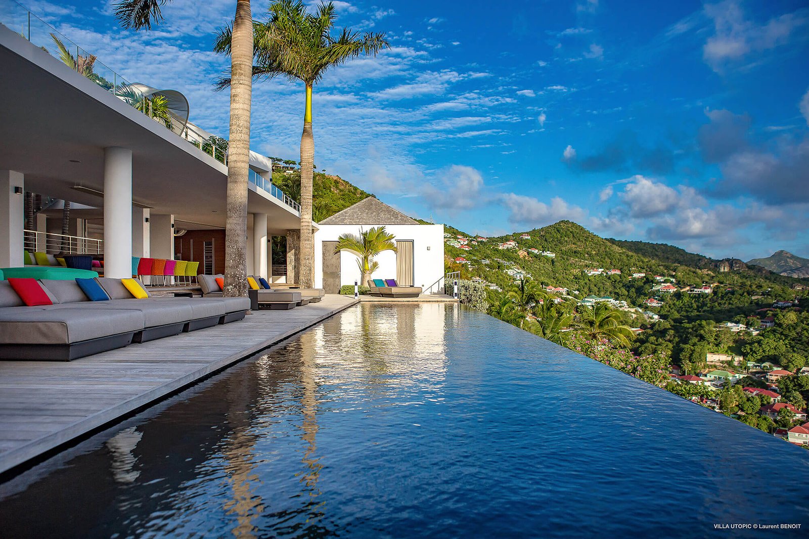 st-barth-villa-rental-VILLA-UTOPIC-STBARTS-MYVILLAINSTBARTH-POOL-TERRACE_10